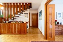 Hochparterre - Hausflur Wundersch�nes Einfamilienhaus in ruhiger und sch�ner Lage Hamburgs!