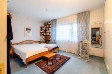 Hochparterre - Schlafzimmer Wundersch�nes Einfamilienhaus in ruhiger und sch�ner Lage Hamburgs!