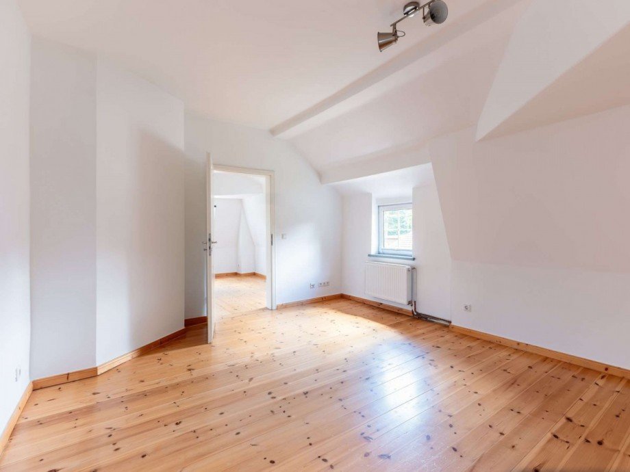 OG Schlafzimmer zu Arbeitszimmer Einfamilienhaus Wandlitz