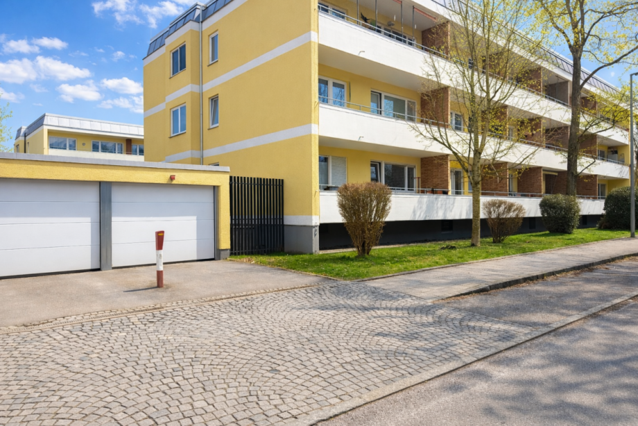 M�nchen 81377 - 4 Stellpl�tze Tiefgarage M�nchen