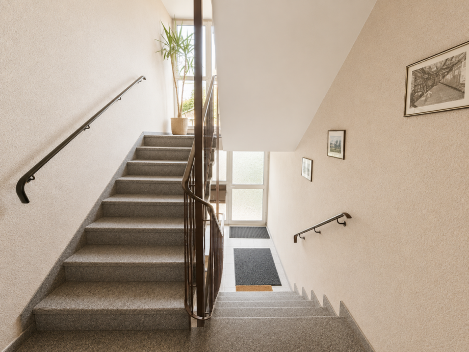 Treppenhaus Dachgeschosswohnung Elmshorn