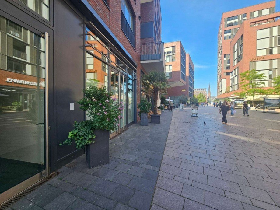 Ansicht Ladenfl�che links Einzelhandel Hamburg