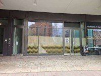 Bild (ff25b77bf5872f6a27cb6a8a6b6e3b87): Ladenfl�che im Zentrum der HafenCity